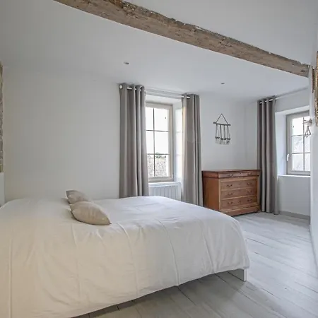 Gite De La Bertiniere * Lingevres