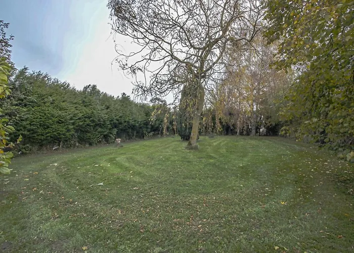 Ferme De La Bertinière Lingevres